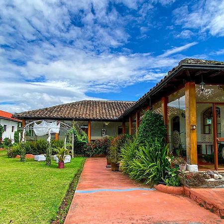 Hosteria Oro Azul Cotacachi Ngoại thất bức ảnh
